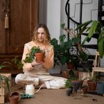 Evită ghinionul: flori, plante și obiecte de ocolit în decorul casei